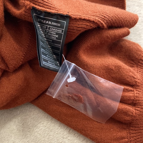 BB Dakota by Steve Madden Respectfully Yours burnt Caramel sweater size small - Picture 8 of 8